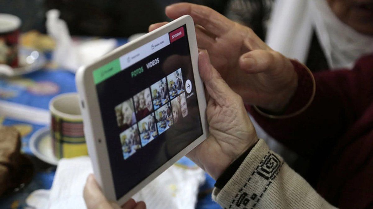 Jubilados ¿Cómo acceder a una tablet gratis? Tuc Sin Filtro